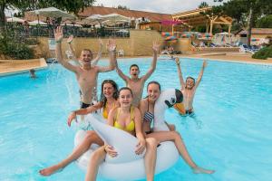 Campings Camping Les Truffieres de Dordogne - Maeva : photos des chambres