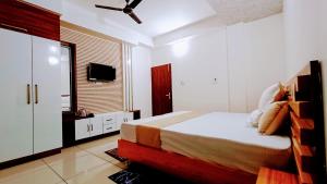 Nature Sanctuary Stay