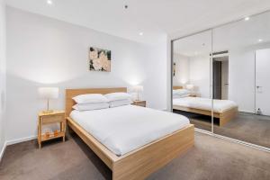 Stylish 2-Bed Apartment Near MCG