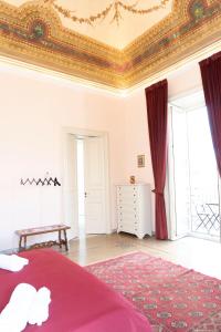 ETNA QUEEN luxury home