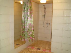 Leons farmstead in the countryside, Sauna and Jacuzzi for 16-23 people