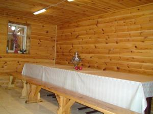 Leons farmstead in the countryside, Sauna and Jacuzzi for 16-23 people