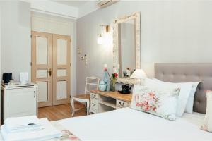 Superior Double Room room in Kastro Guesthouse