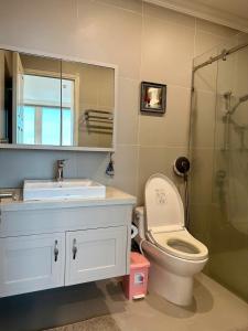 Luxury 2-bedroom apartment with Gym, Pool, Park