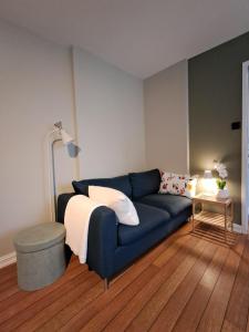 Central and spacious 3-bedroom apartment