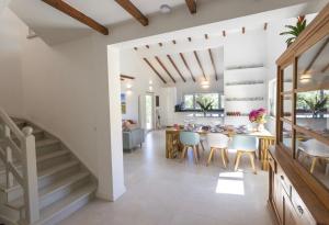 Private Villa with Pool & Jacuzzi, BBQ & Pizzaoven