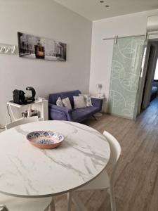 NEW! TUTTO QUI - APT WAGNER - CITY LIFE (cir01686)