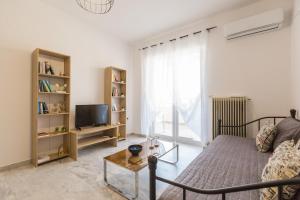Cozy studio 300m from the beach and city center, free parking