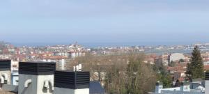 Pequeña habitación con vistas dentro de nuestra vivienda