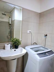 Wood Haven Seaside View Bedroom