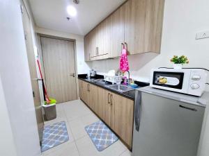 Wood Haven Seaside View Bedroom