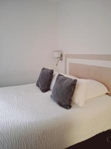 Hotels Logis Hotel Restaurant La Brasserie : photos des chambres