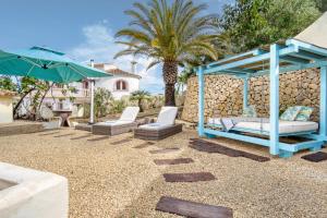 Casa Libra luxury villa sleeps six to 10