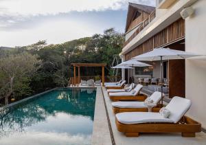 Casa Coral, Luxury Beachfront