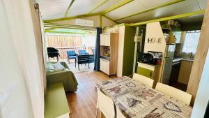 Chalets Chalet A tout confort a deux pas des plages : photos des chambres