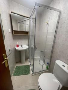 Warm Wood Suite 1 Bedroom plus Sofa Bed