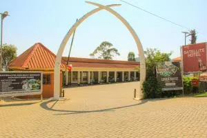 satellite holiday resort - Kanungu