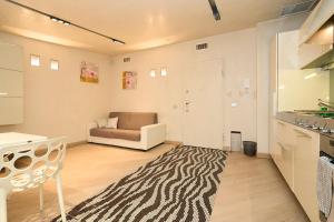 Luxury House - 2 Minutes Walk from Central Station