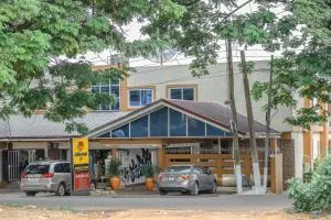 Stadium Hotel - Adiebaba