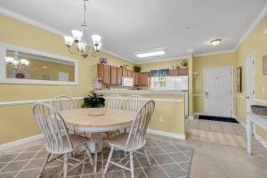 WB822 Barefoot Landing 2BR 2 Full Bath