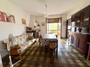 Ampio appartamento Marina di Arbus - Magazzini