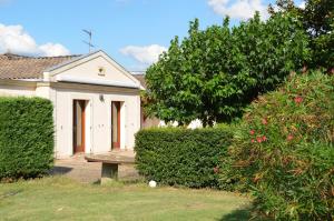 Maisons de vacances Chateau la Renommee : photos des chambres