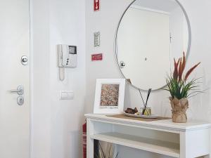 Acanto Loft by Atlantic Holiday
