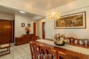 Apto 3Q c varanda a 100m da Praia em BC EVZ0601