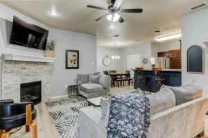 Selah Suite - Luxury in Lubbock - Brownfield
