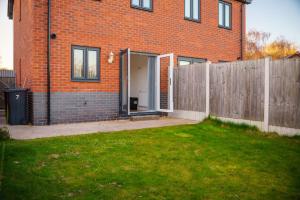 Stylish 2-Bedroom newbuild home