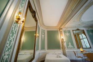 Le Versailles Unique et Charme