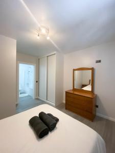 Village Square Coastal Apartment 1D