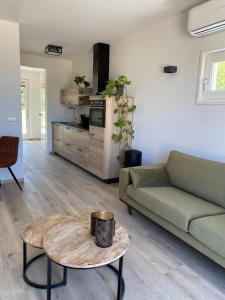 De Fazant - Tiny House in de Zeeuwse Natuur