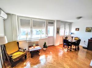 Apartment Mayas Place