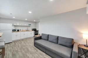 8820 Rocky Creek Drive Unit B