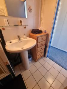 PISCINE CHAUFFEE, Vue imprenable Grand studio 4P Coudalère