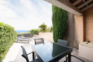 Mazet design vue mer 4 guests