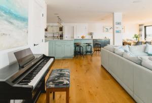 Heron House