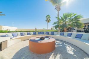 Oceanview condo w Resort amenities Steps to Beach