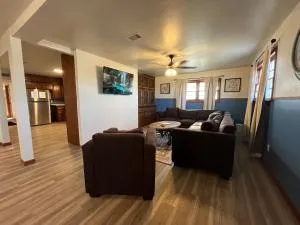 New! Big Home - With Game Room - Levelland