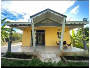 Maison Créole - Malgrétout