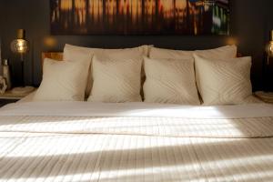 Modern Oasis*Heart of City*Fast Wi-FiNetflix WFH