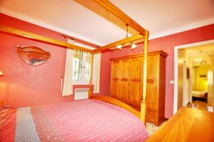 Sea View Apartment with Pool in Argelès