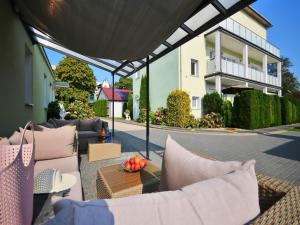 3-room apartment with balcony, close to the beach