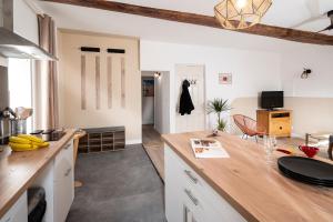 Charmant Appartement au Cœur du Village de Bedoin