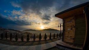 Domki- Limanowa domek 4 domek z jacuzzi i sauną