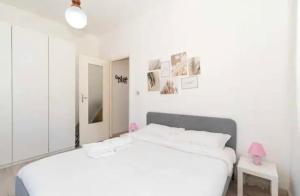 city flat, strategic position