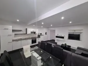 HOUSE KOPER Center - Bertoki