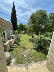 Maisons de vacances Luberon Gite Chaleureux 100 m2 piscine jardin : photos des chambres
