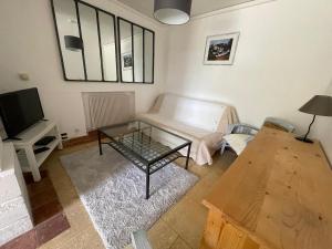 Maisons de vacances Luberon Gite Chaleureux 100 m2 piscine jardin : photos des chambres